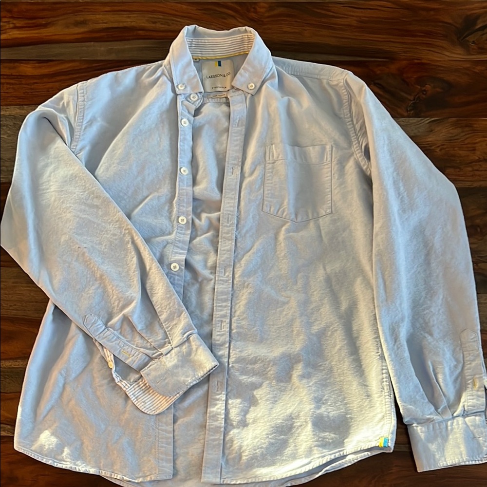 Larsson and Co Men's Light Blue Shirt